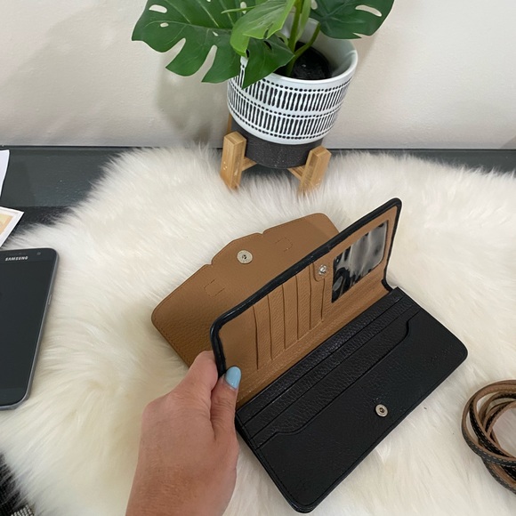 Brighton Large Wallet Convertible Crossbody - Picture 6 of 16